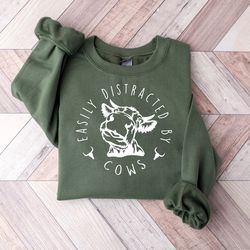 easily distracted by cows shirt,cow sweatshirt,aesthetic sweater,funny cow shirt,farm love shirts,farm animal tshirt