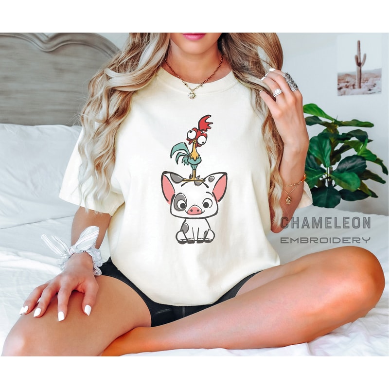 Vintage Disney Moana Shirt, Hei Hei and Pua Floral Comfort Colors Shirt, Moana Princess Shirt, Disney Shirts, Disneyland Shirt, Disney Trip.jpg