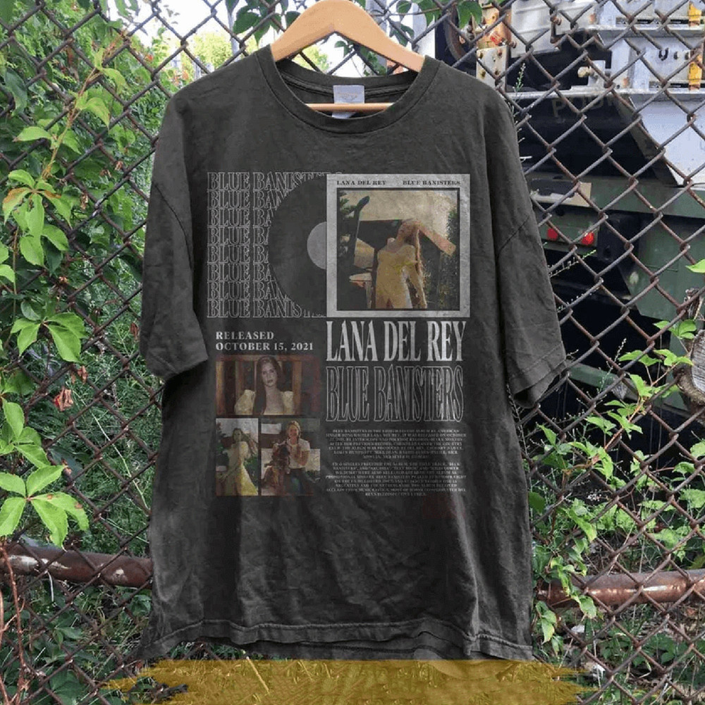 Lana Del Rey Sweatshirt, Vintage LANA Del Rey Merch, Oversized Sweatshirt Lana Del Rey, Ultraviolence RETRO Lana Del Rey Band Gift For Fans.jpg