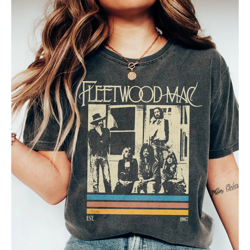 90s Vintage Fleetwood Mac T-Shirt, Fleetwood Mac Sweatshirt, New Movie T-Shirt, Retro Shirt, Fleetwood Mac Band Tshirt Gift for men women.jpg