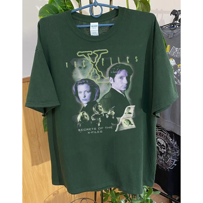 Secret of the X-files shirt, Scully and Mulder Merch shirt, X-Files Mulder & Scully T-Shirt, Unisex T-Shirt, Gift for Women and Men1.jpg