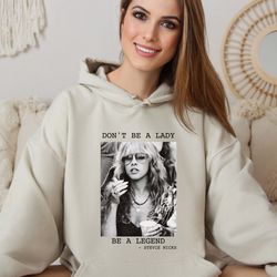 vintage stevinicks hoodie, fleetwood mac shirt, stevinicks 2024 tour hoodie, stevi shirt fan gifts, dont be a lady shirt