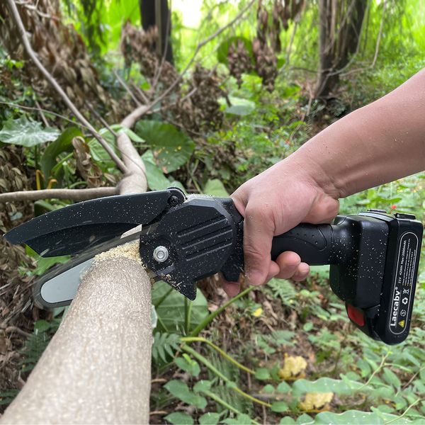 Rechargeable Handheld Mini Battery Powered Chainsaw - 1.png