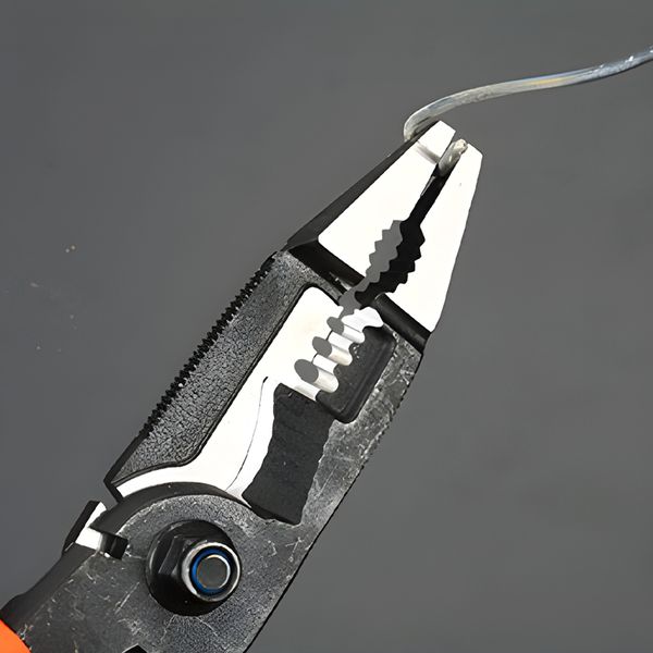 6in1multifunctionalelectricianpliers3.png
