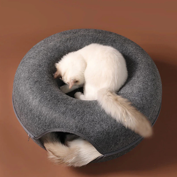 naturalfeltcathousebasket1.png