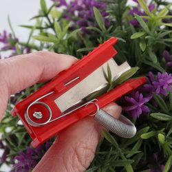 DIY Thumb Vegetable Knife Separator Harvesting Tool