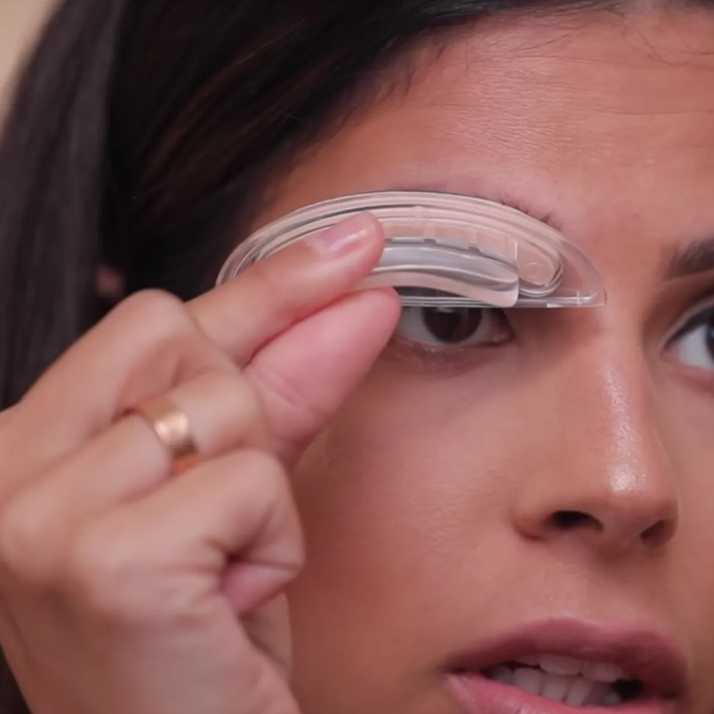 Easytouse eyebrow makeup stamp kit