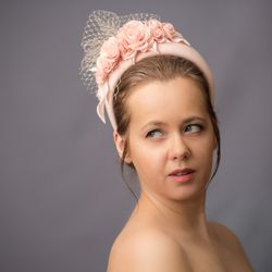 Blush pink fascinator. Wedding guest hairband. Padded velvet headband for mother of the bride.
