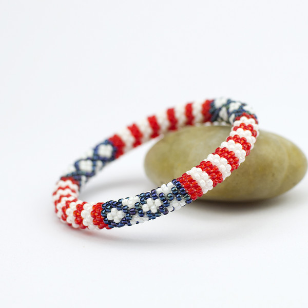 American Flag Beaded Bracelet