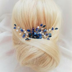 Blue Bridal headpiece, Wedding hair comb, Blue and white floral Hair comb