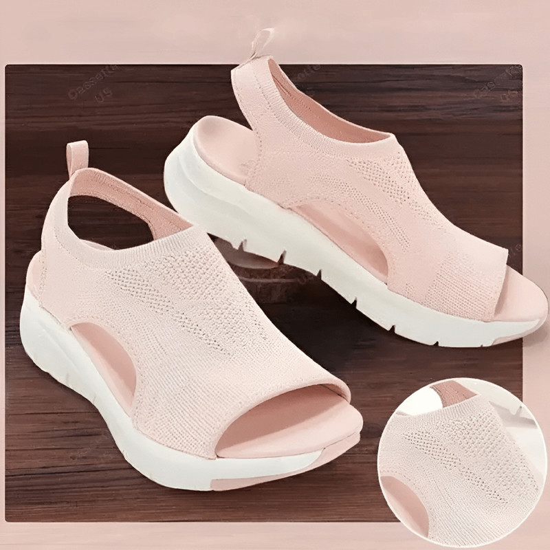 Elastic straps on therapeutic sandals for women