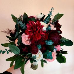 moody boho sola wood bouquet