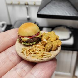 Fast food made of polymer clay - burger for dolls - fries for dolls - dollhouse miniature - food for dolls - gift