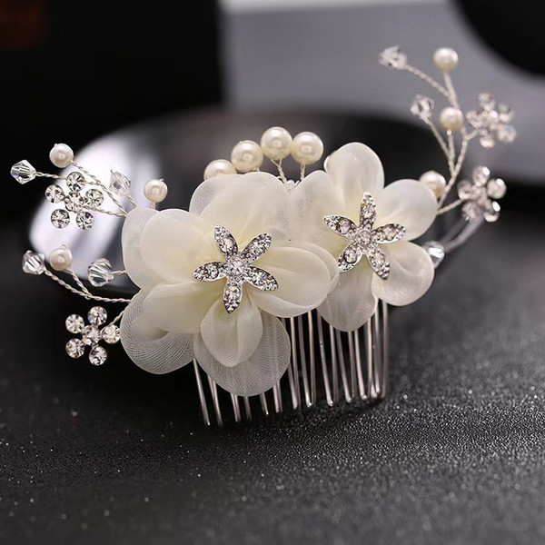 Bridal floral comb with pearls (4).JPG