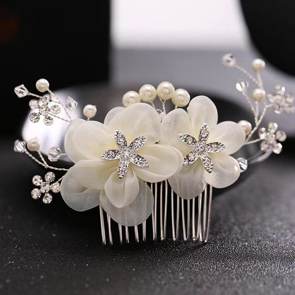 Bridal floral comb with pearls (5).JPG