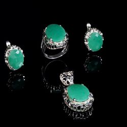sterling silver set ring&earrings pendant with chrysoprase stones