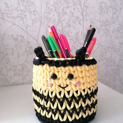 Kawaii bee basket, Cute desk organizer, pen pencil holder, kids desk decor, cute bee planter, bee home decor