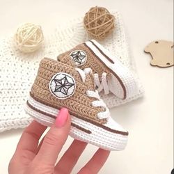 Converse for baby booties sneakers CROCHET PATTERN 0-9 months boots for boy girl crochet moccasins shoes pattern