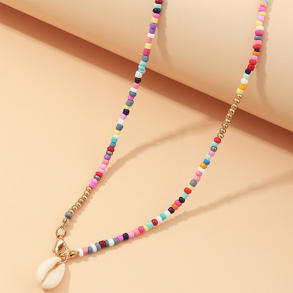 seed bead necklace (3).JPG