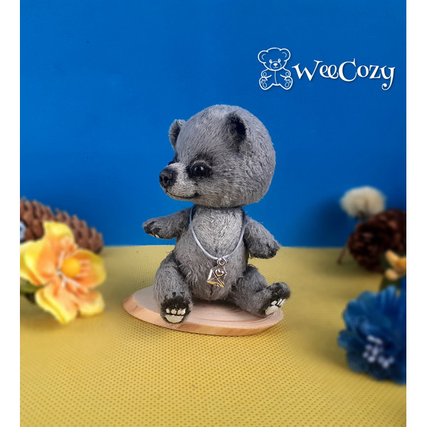Gray miniature bear in a hoodie (5).jpg