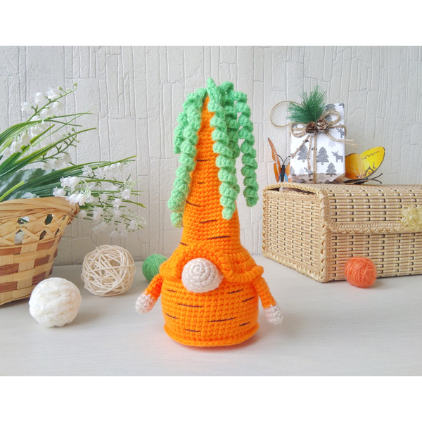 best-easter-gnome-carrot-crochet-pattern.jpeg