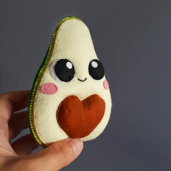 Cute Avocado keychain felt pattern, kawaii toy or pillow plush stuffed.jpg