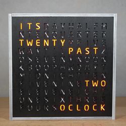 english wordclock - rgb word clock