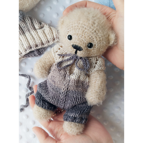 Crochet-teddy-bear-ooak-01.jpeg
