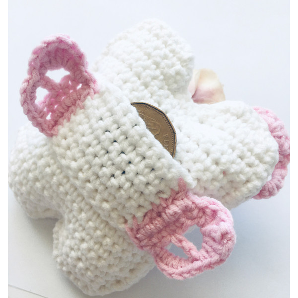 DIY-Crochet-Tooth-Fairy-Pillow