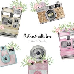 Watercolor camera with flower clipart. Vintage floral camera PNG