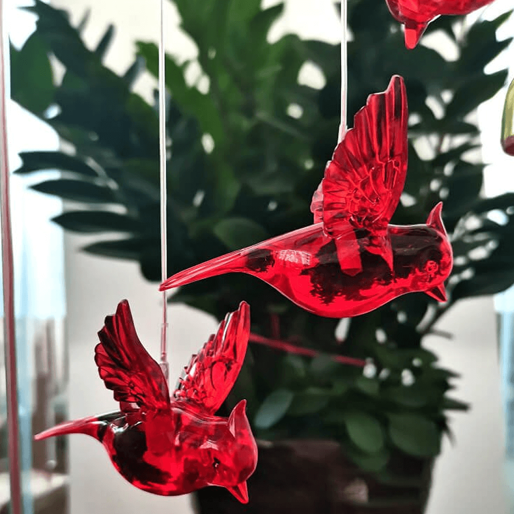 solarpoweredcardinalwindchimes3.png