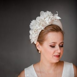 large bridal headpiece in ivory, wide bridal headband with birdcage veil, bridal flower crown, wedding headpiece