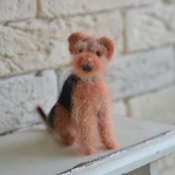 Welsh Terrier/Custom dog/Needle felted dog/Welsh dog figure/Dog figurine