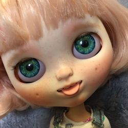 blythe doll