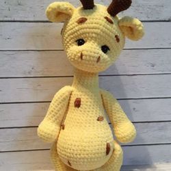 Pattern crochet giraffe toy