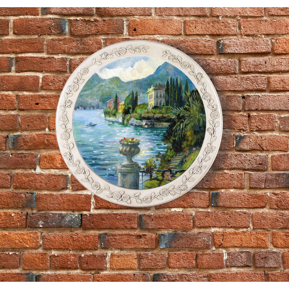 como lake landscape 1 frame 2.jpg