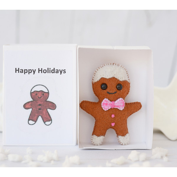 Gingerbread man in a matchbox. Presents for boyfriend. Chris - Inspire  Uplift