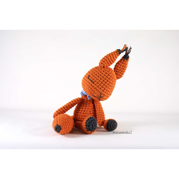 crochet-animal-pattern-squirrel