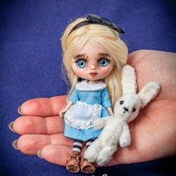 OOAK petite Blythe Little Pet Shop Hasbro by Yumi Camui