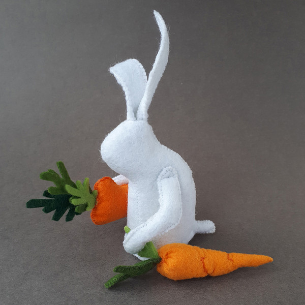 Bunny rabbit with carrot soft toy sewing pattern.jpg