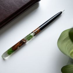 Fancy magic reusable epoxy ball pen. Cute real moss luxury gift pen.
