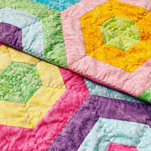 OOAK batik hexagon baby quilt, Cotton handmade baby blanket, - Inspire  Uplift