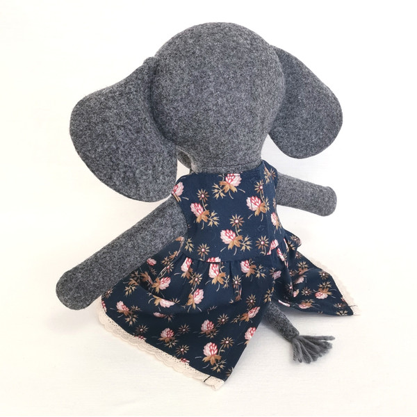 wool-elephant-doll