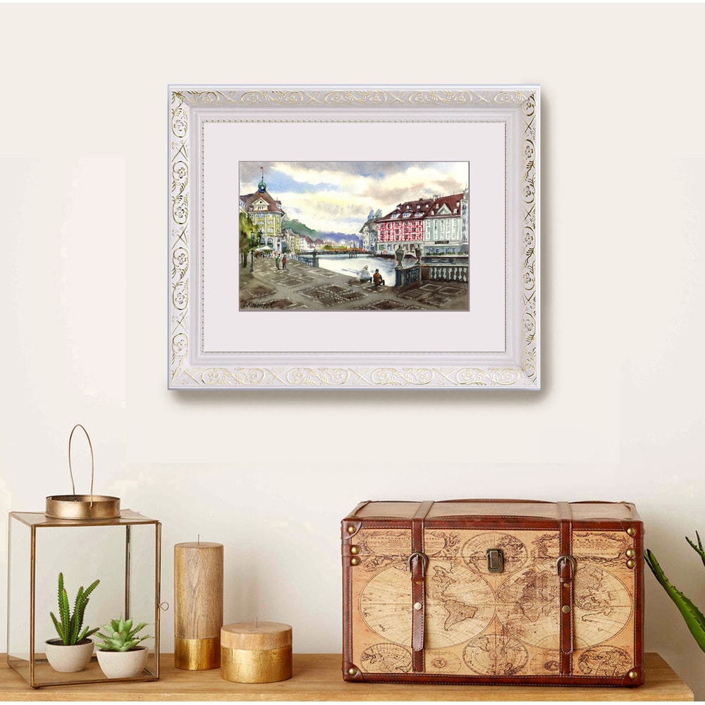 Lucerne 7 frame 1.jpg