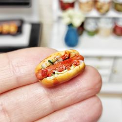 Realistic hot dog - Sausage sandwich - Dollhouse hot dog - Realistic food 1 6 - miniature - mini food - dollhouse food