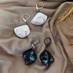 Pearl earrings, Baroque pearl earrings, Small earrings, Black pearl earrings, Earrings for the bride, Wedding earrings