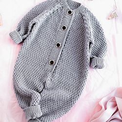KNITTING PATTERN PDF: Baby Jumpsuit "Silver Glow" /Seamless Baby Romper / Baby Overall / Baby Onesie / 4 Sizes