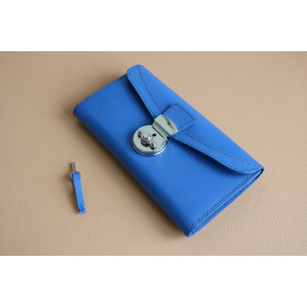 blue-leather-wallet-clutch-women.JPG