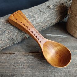 Unique handmade wooden coffee scoop with decorated handle, tea scoop, measuring spoon, coffee lovers gift