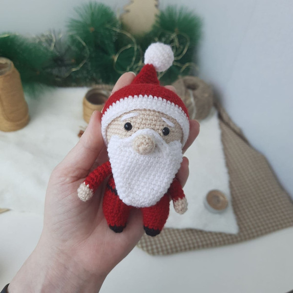 Amigurumi Christmas Santa Clause crochet pattern.jpeg